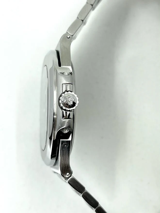 Patek Philippe 40mm Nautilus Watch Blue Dial 5712/1A - Image 8