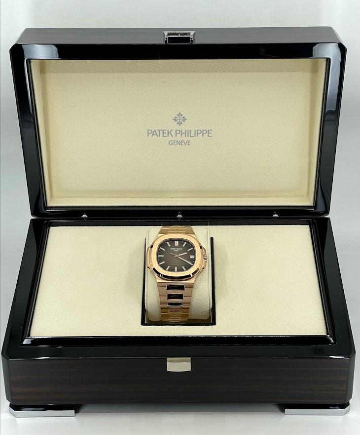 Patek Philippe Nautilus 5711 Rose Gold - Image 3