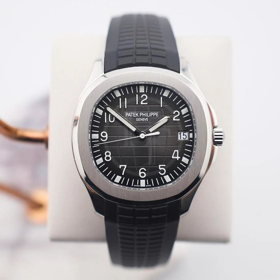Patek Philippe Aquanaut Date Sweep Seconds Stainless Steel Black Dial | 5167A-001 - Image 2