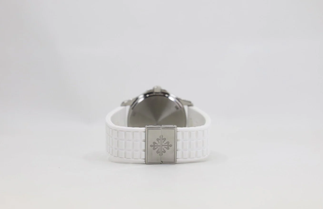 Patek Philippe 35.6mm Aquanaut Luce Glitter White Watch White Dial 5067A - Image 9