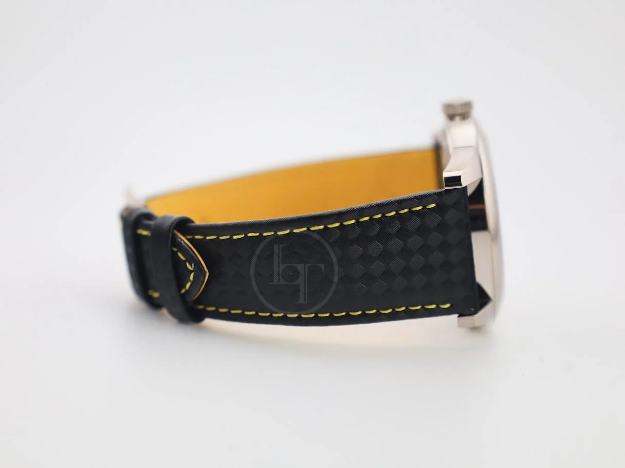 Patek Philippe Calatrava Date Sweep Seconds White Gold Black Carbon Motif Yellow Dial | 6007G-001 - Image 7