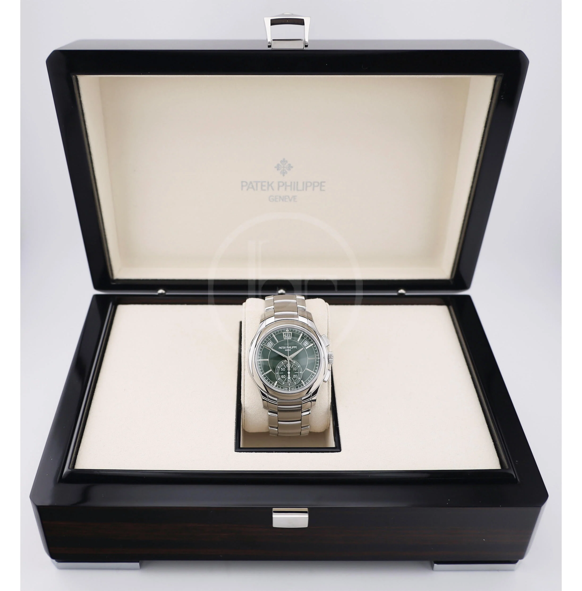 Patek Philippe Complications Flyback Chronograph Annual Calendar Stainless Steel Olive Green Dial | 5905/1A-001 - Image 4
