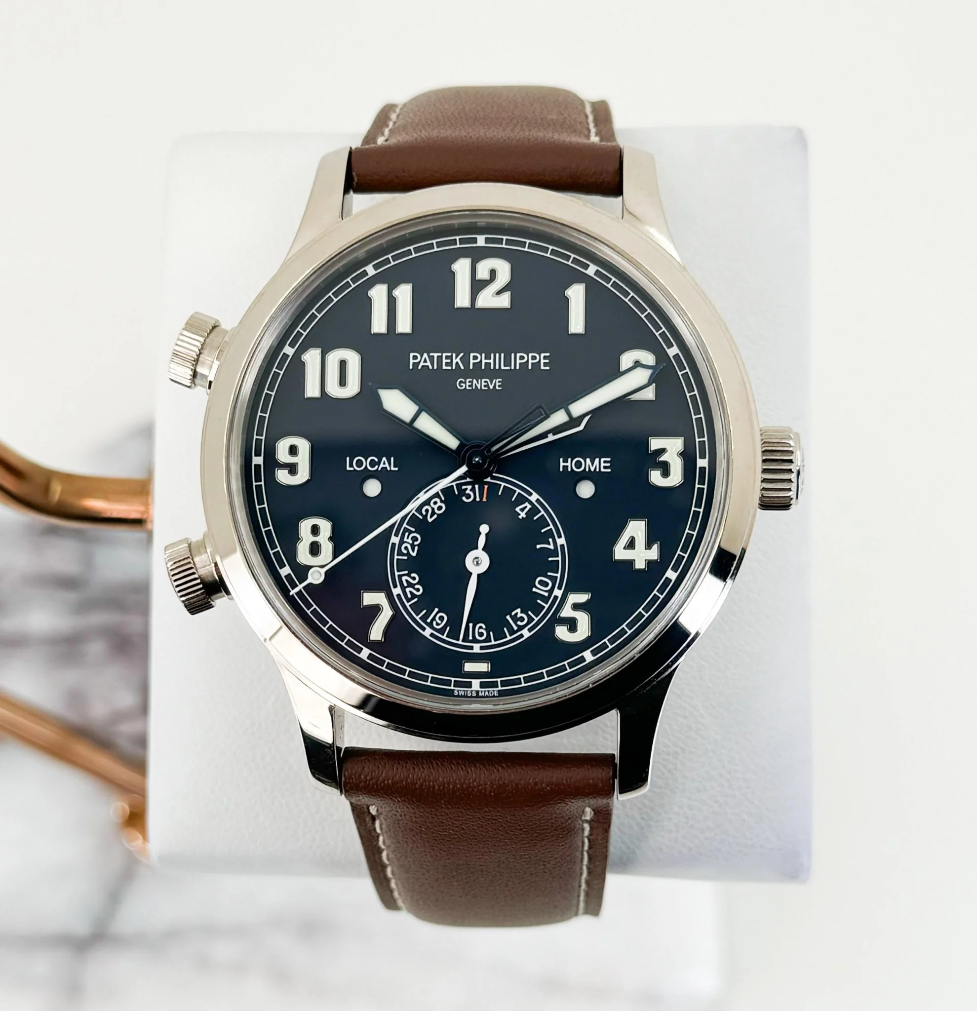Patek Philippe Men Grand Complications Watch - 5524G-001 - Image 2