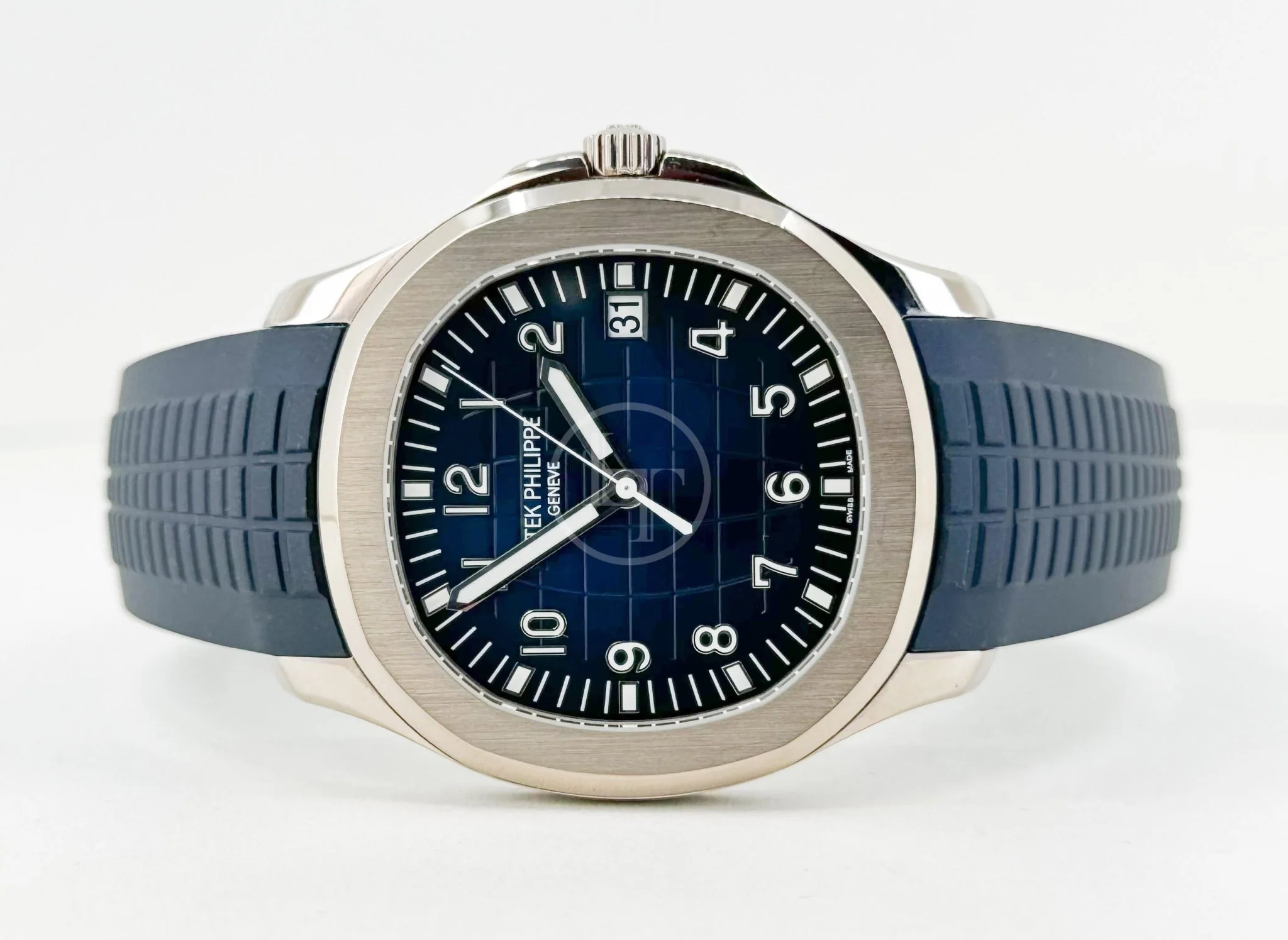 Patek Philippe Men's Aquanaut Watch - 5168G-001 - Image 5