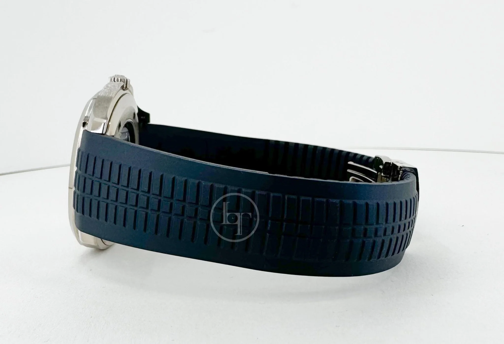 Patek Philippe Men's Aquanaut Watch - 5168G-001 - Image 7