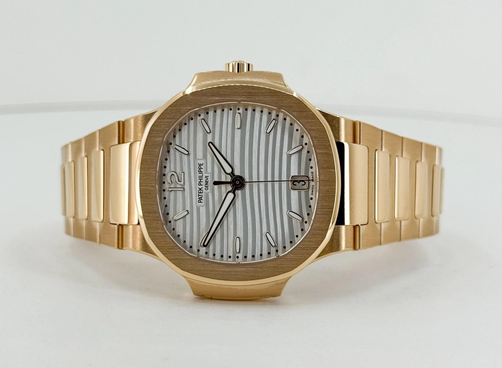 Patek Philippe Nautilus Ladies Automatic - 35.2 mm - Rose Gold - Silver Opaline Dial - 7118/1R-001 - Image 5