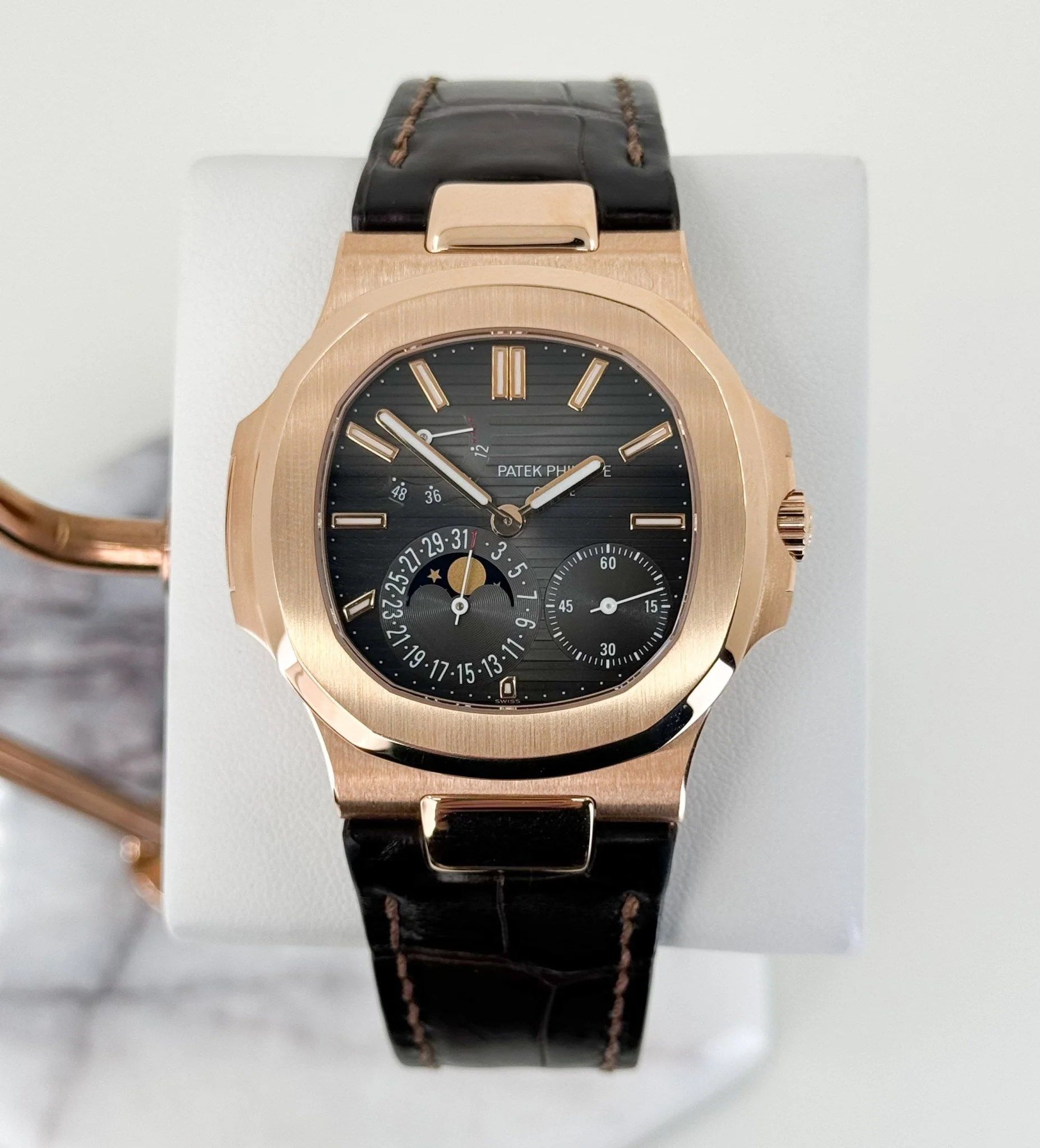 Patek Philippe Nautilus Watch - 5712R-001 - Image 2