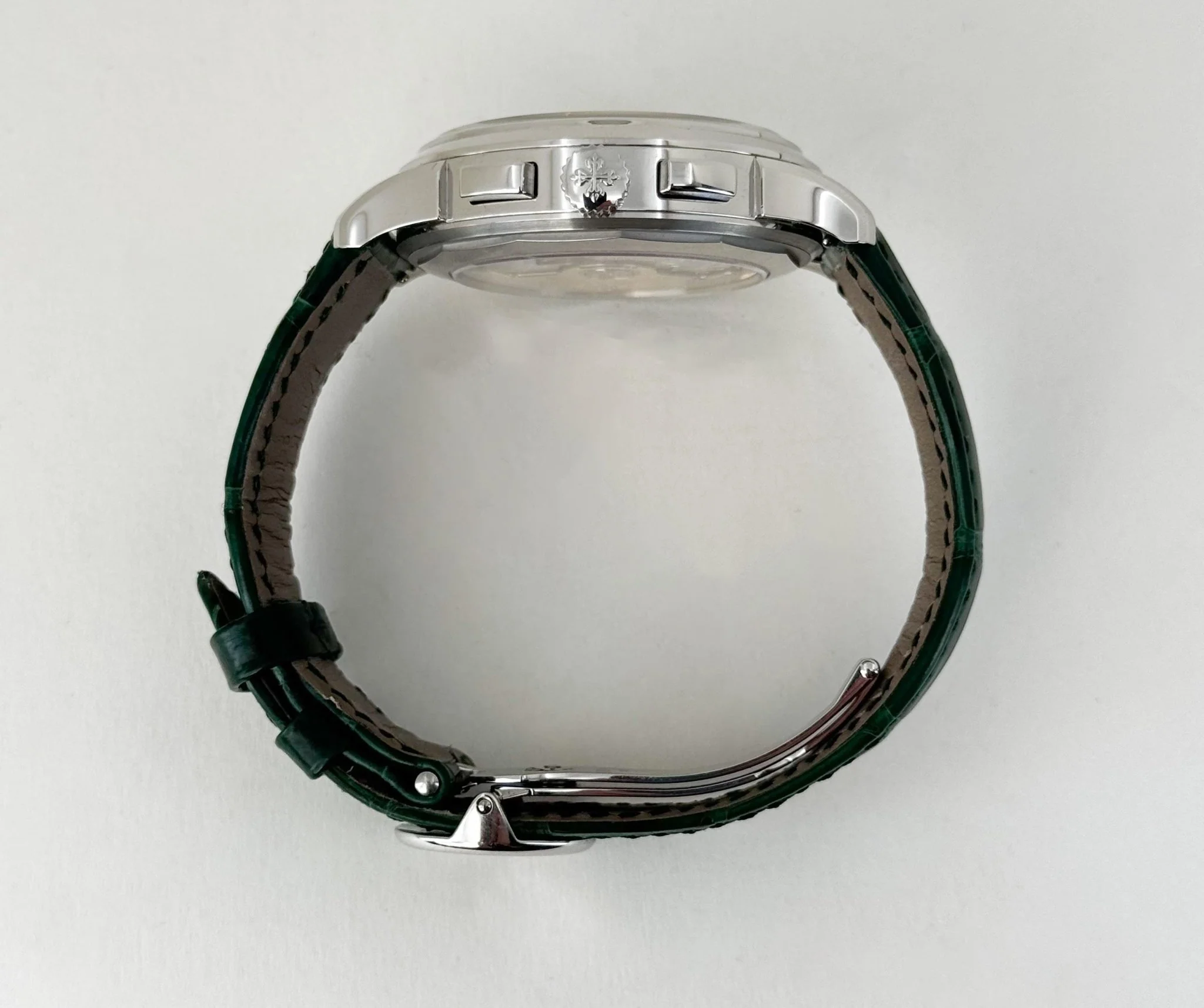 Patek Philippe World Time Flyback Chronograph Green Watch - 5930P-001 - Image 8