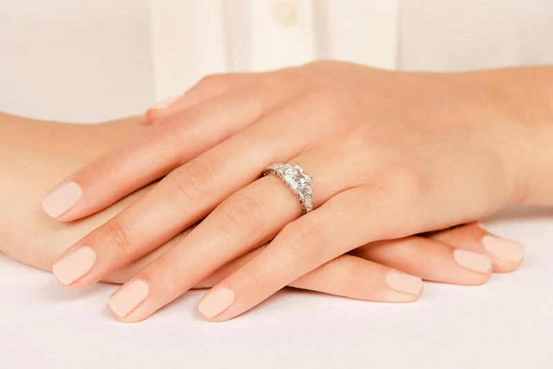 Princess And Baguette Diamond Engagement Ring with 1.64 ct. (1.00 ct. center diamond) - Image 5