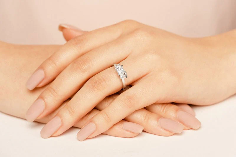 Princess Cut Diamond Three Stone Lab-Grown Diamond Ring with 1.53 ct. (1.00 ct. center diamond) - Image 4