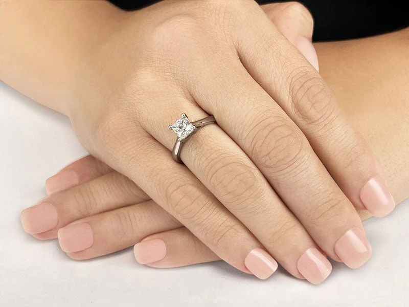 Princess Cut Solitaire Lab-Grown Diamond Engagement Ring with 0.25 ct.(finished) 3.4mm - Image 3