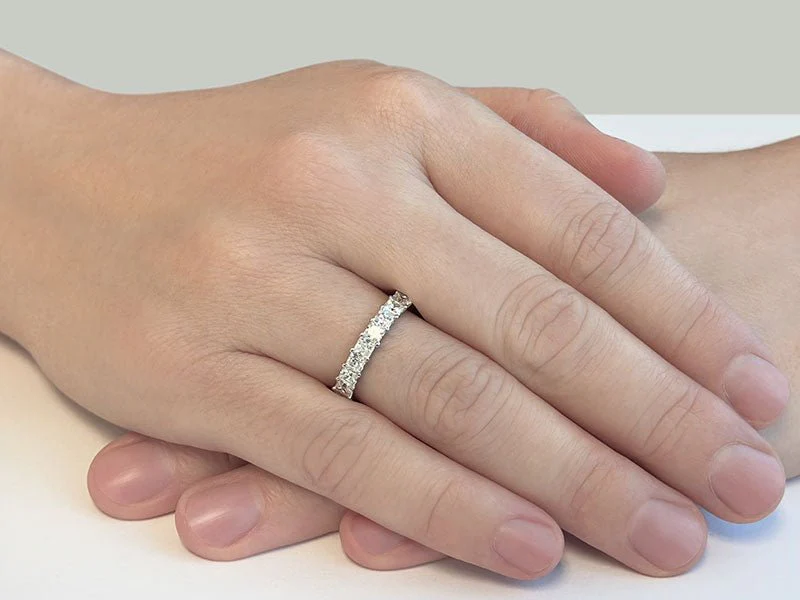 Princess Cut U Shape Eternity Diamond Ring with 3.41 ct.(finished) 3mm - Image 3