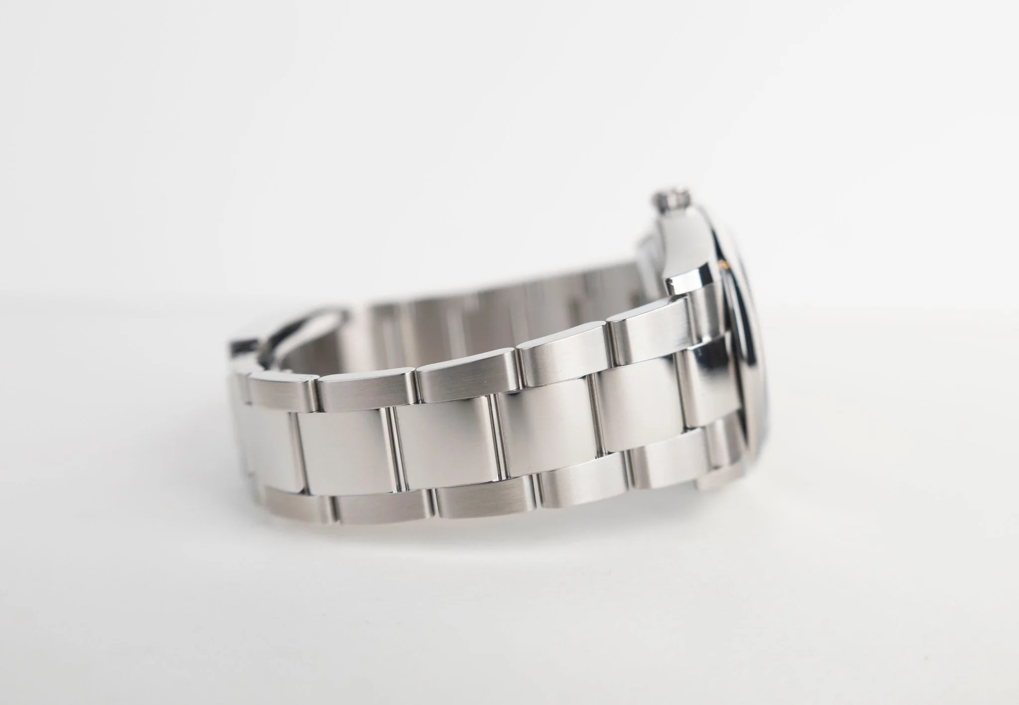 Rolex Datejust 36 Stainless Steel Black Index Dial & Smooth Domed Bezel Oyster Bracelet 126200 - Image 6