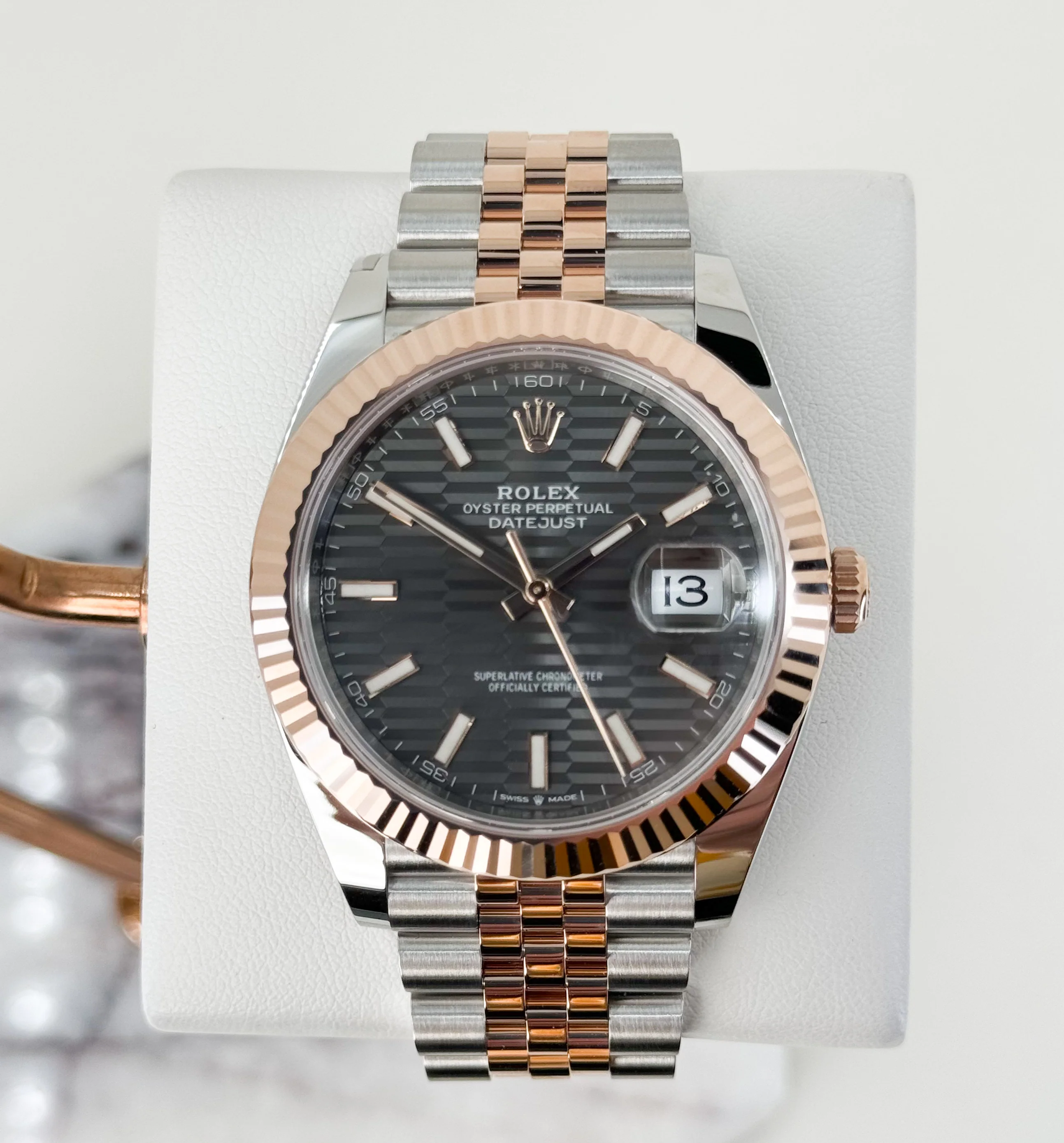 Rolex Datejust 41 Rose Gold/Steel Slate Motif Dial Fluted Bezel Jubilee Bracelet 126331 - Image 2