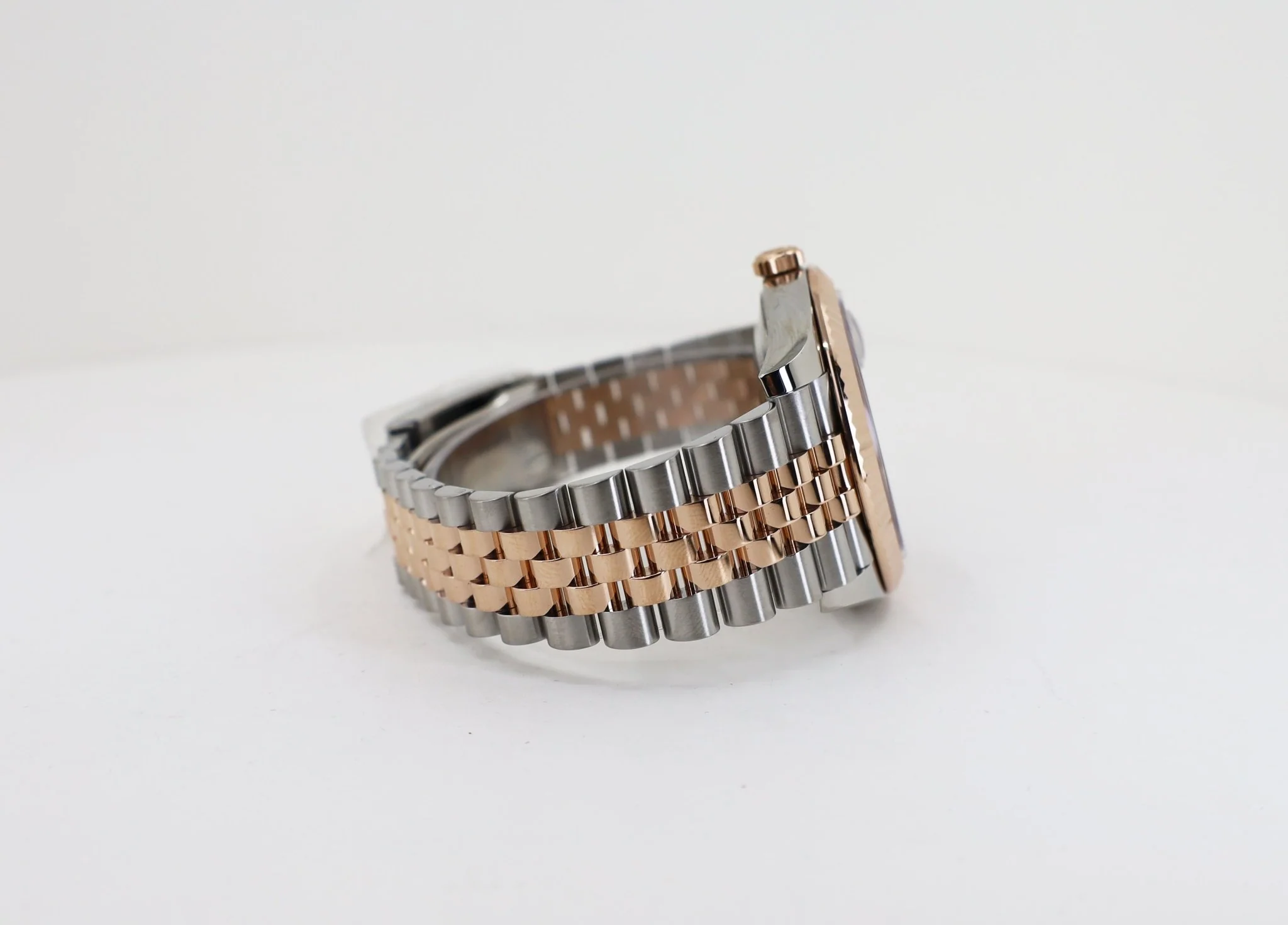 Rolex Datejust 41 Rose Gold/Steel Slate Roman Dial Fluted Bezel Jubilee Bracelet 126331 - - Image 5