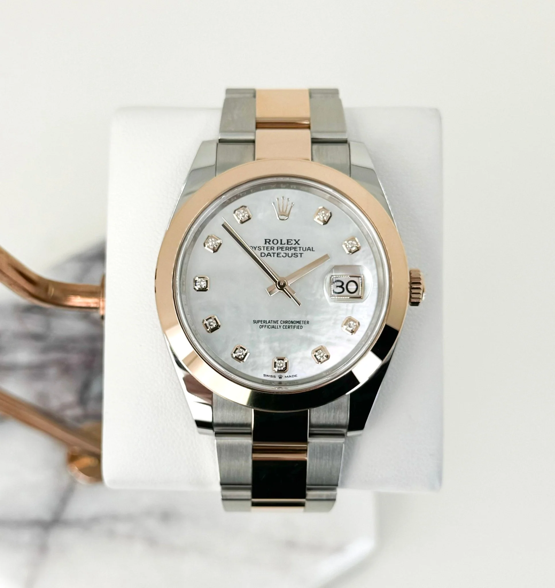Rolex Datejust 41 Rose Gold/Steel White Mother of Pearl Diamond Dial Smooth Bezel Oyster Bracelet 126301 - - Image 2