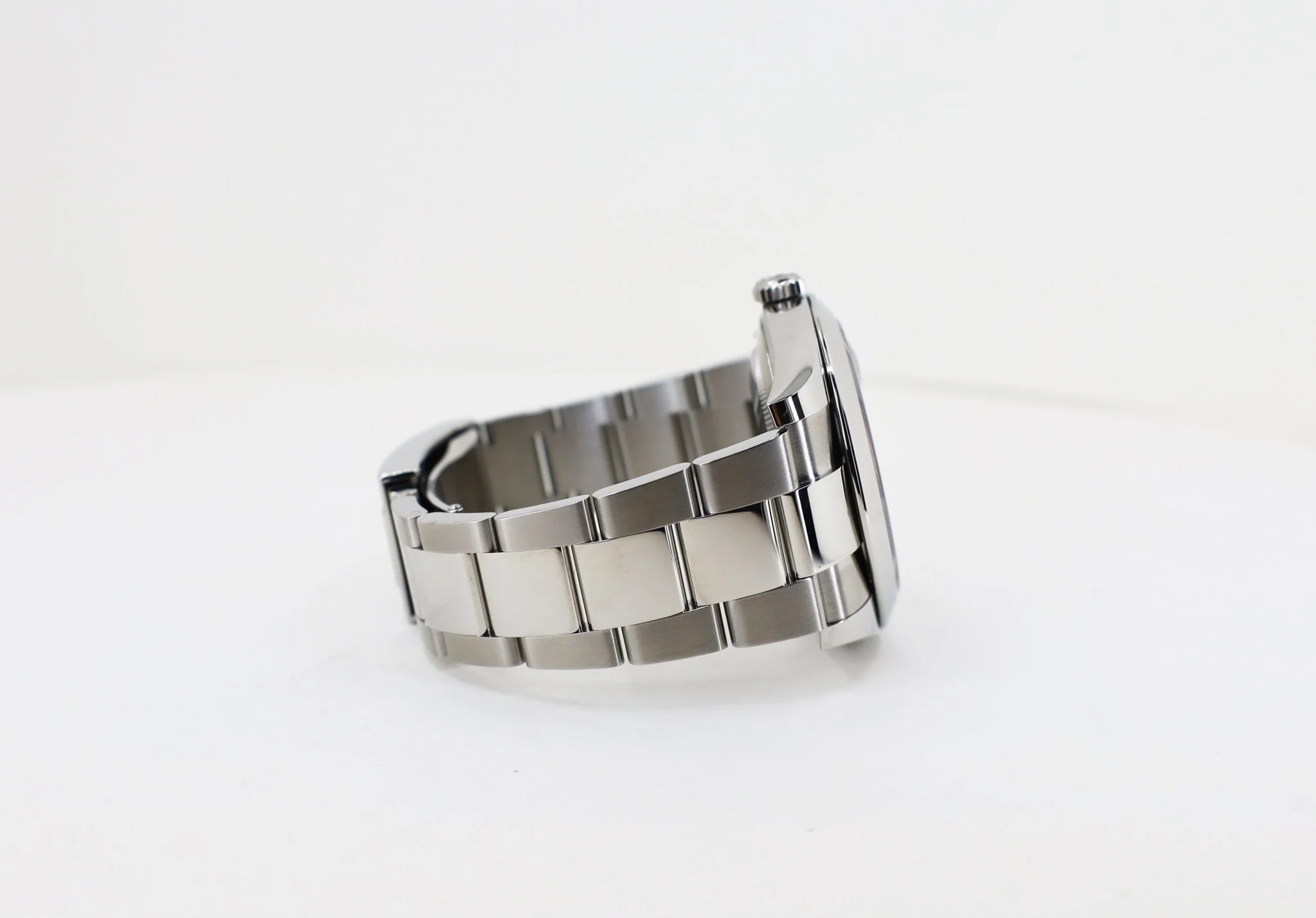 Rolex Datejust 41 Stainless Steel Black Index Dial Smooth Bezel Oyster Bracelet 126300 - - Image 6