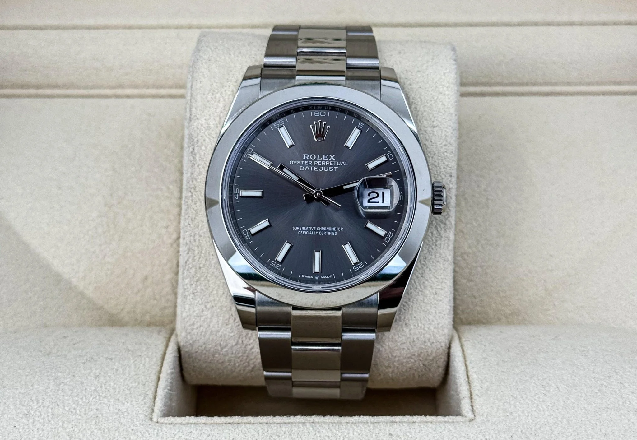 Rolex Datejust 41 Stainless Steel Dark Rhodium Index Dial Smooth Bezel Oyster Bracelet 126300 - - Image 3
