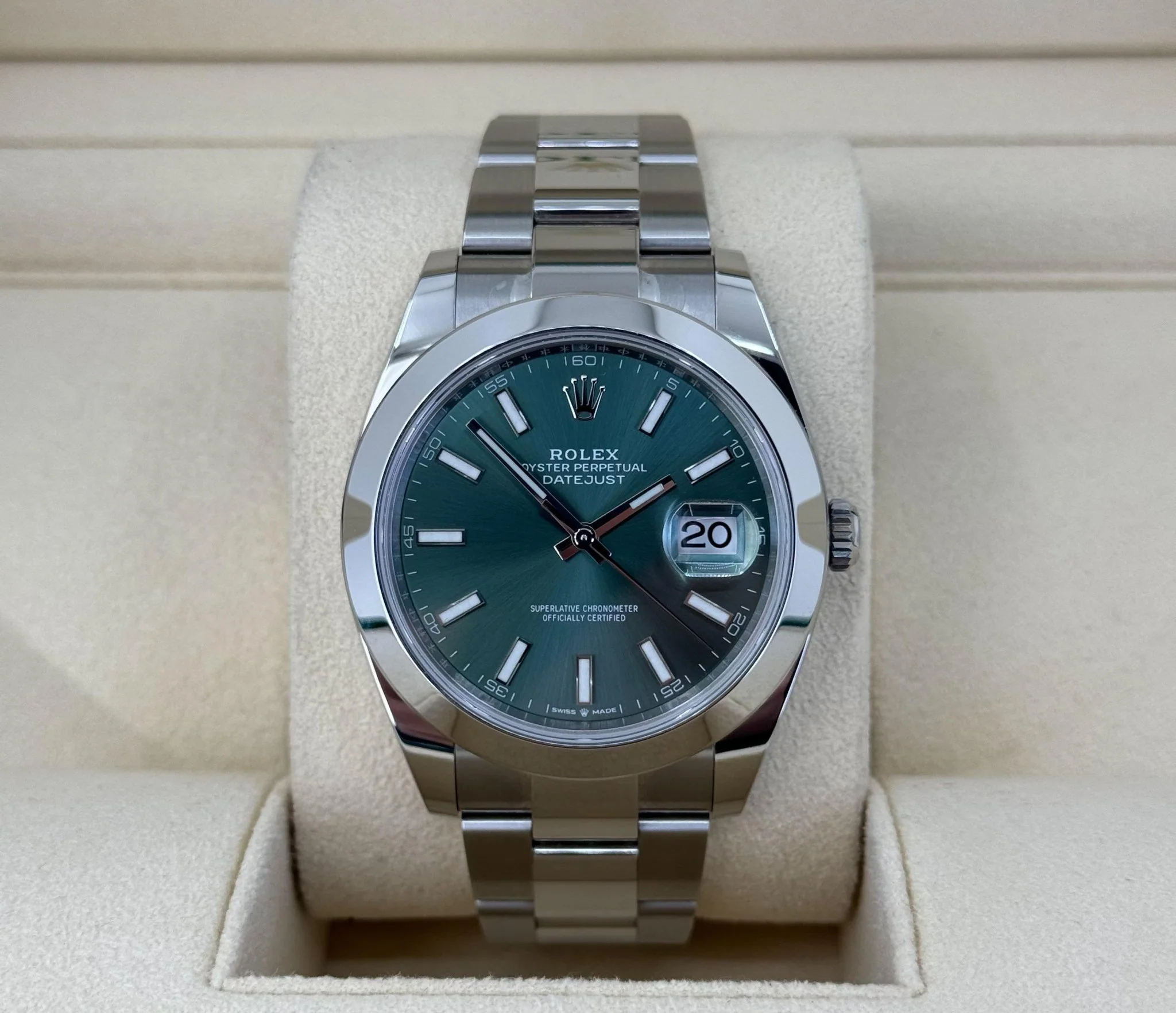Rolex Datejust 41 Stainless Steel Mint Green Index Dial Smooth Bezel Oyster Bracelet 126300 - Image 3