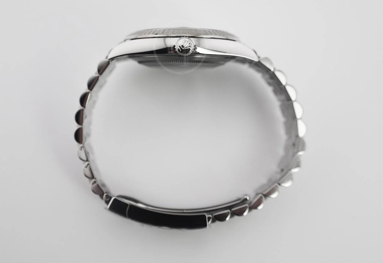 Rolex Datejust 41 White Gold/Steel Black Index Dial Fluted Bezel Jubilee Bracelet 126334 - - Image 8