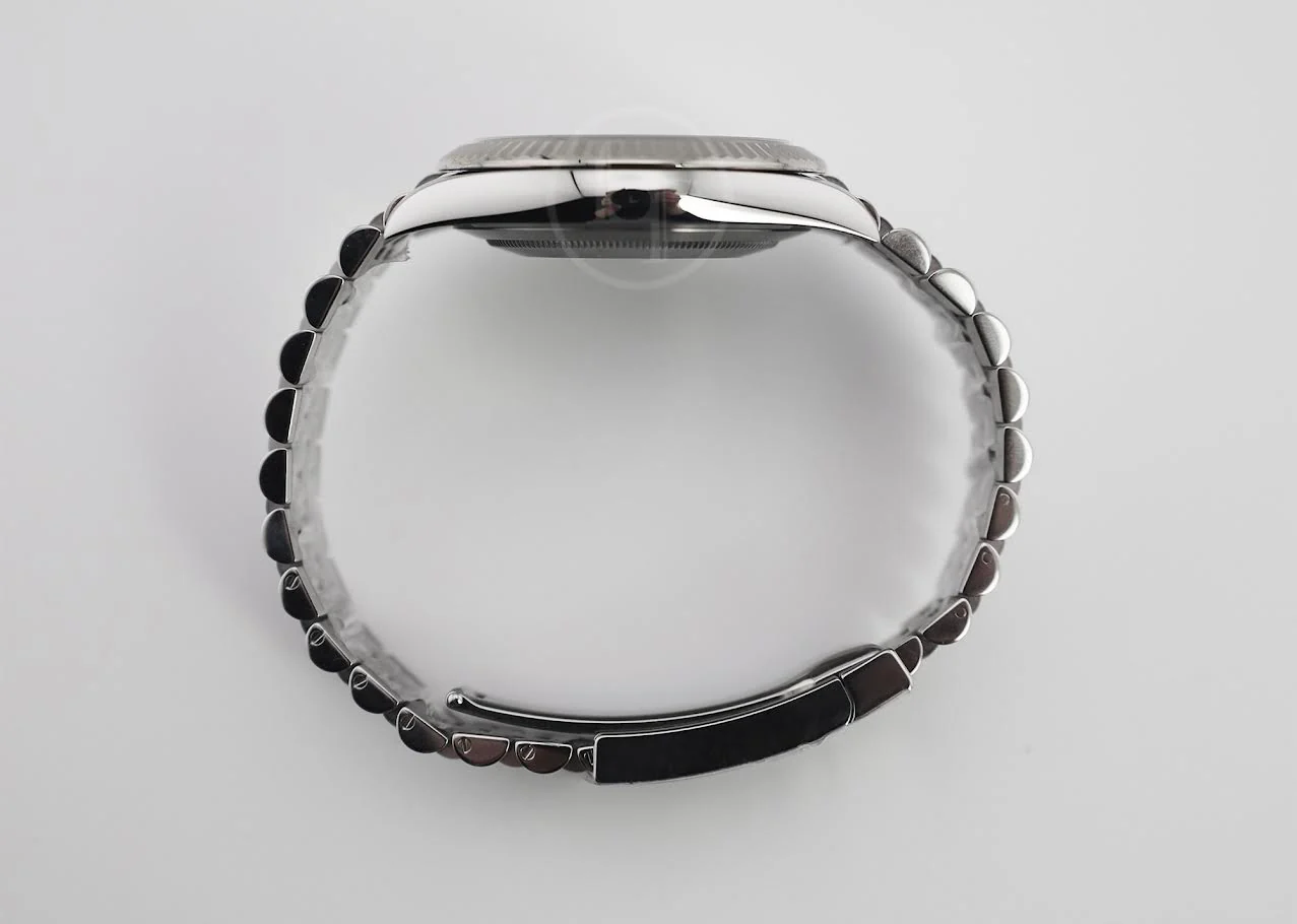 Rolex Datejust 41 White Gold/Steel Black Index Dial Fluted Bezel Jubilee Bracelet 126334 - - Image 9
