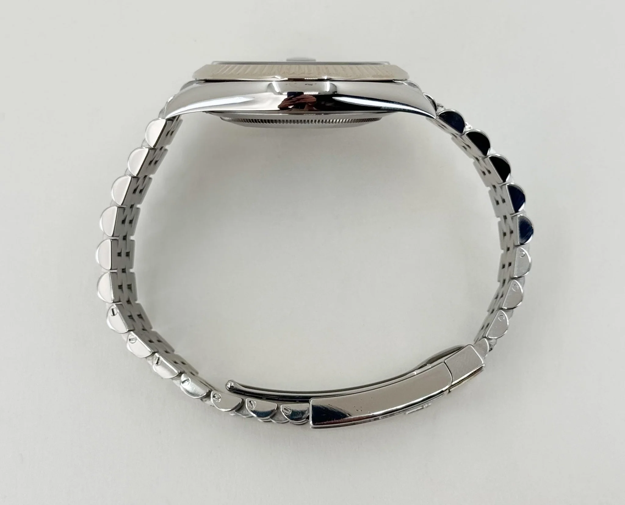 Rolex Datejust 41 White Gold/Steel Blue Diamond Dial Fluted Bezel Jubilee Bracelet 126334 - - Image 8