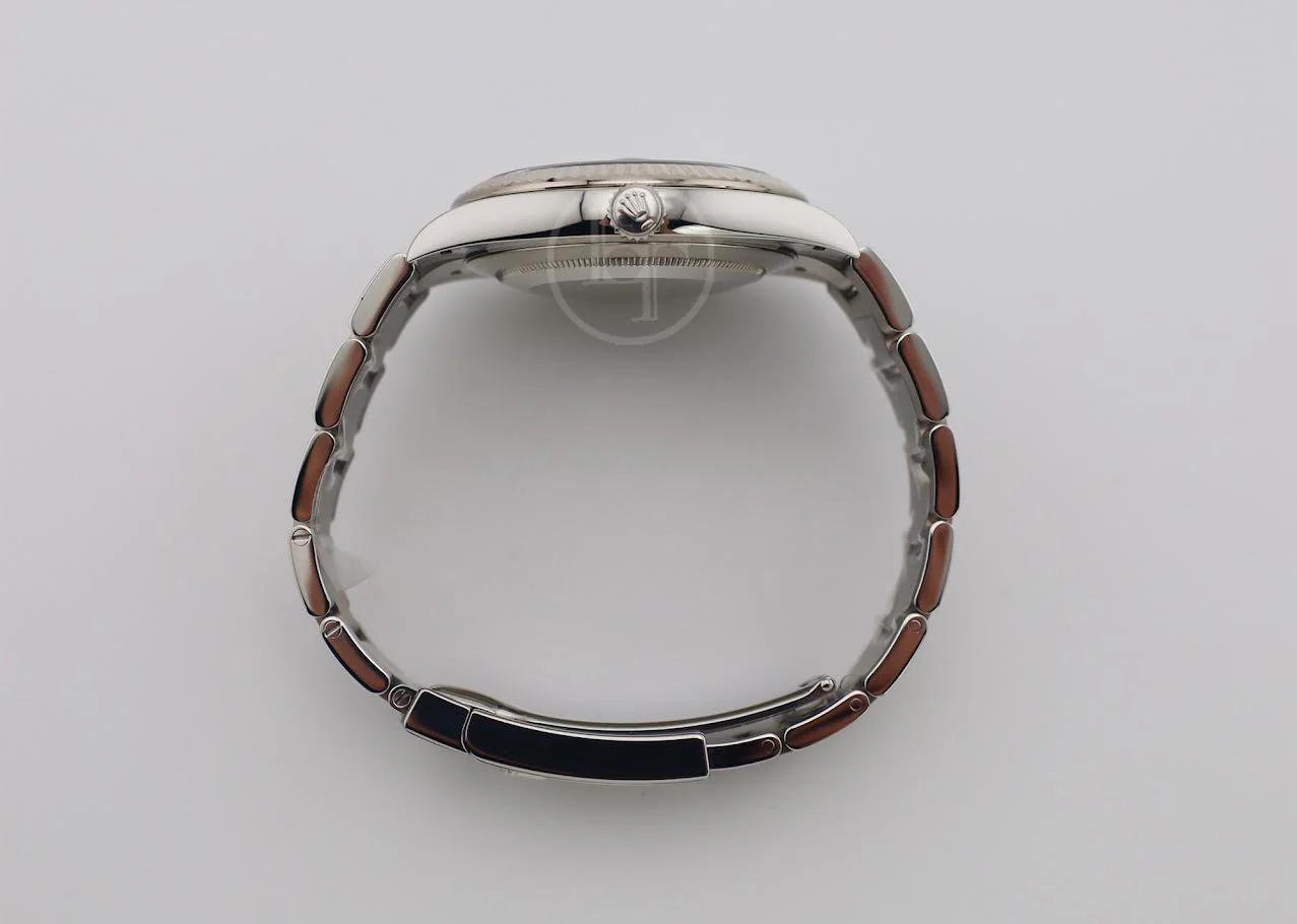 Rolex Datejust 41 White Gold/Steel Dark Rhodium Diamond Dial Fluted Bezel Oyster Bracelet 126334 - - Image 8