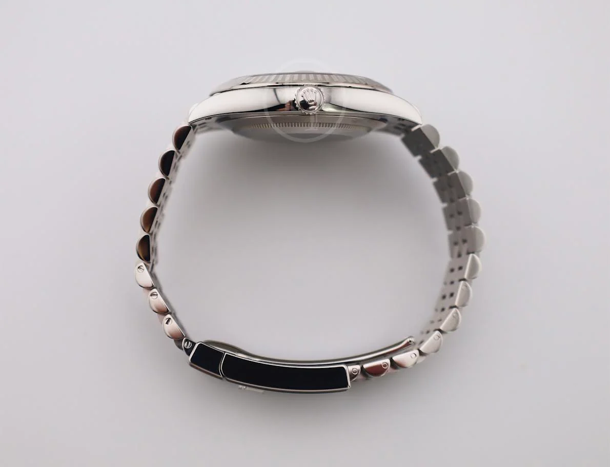 Rolex Datejust 41 White Gold/Steel Dark Rhodium Index Dial Fluted Bezel Jubilee Bracelet 126334 - - Image 7