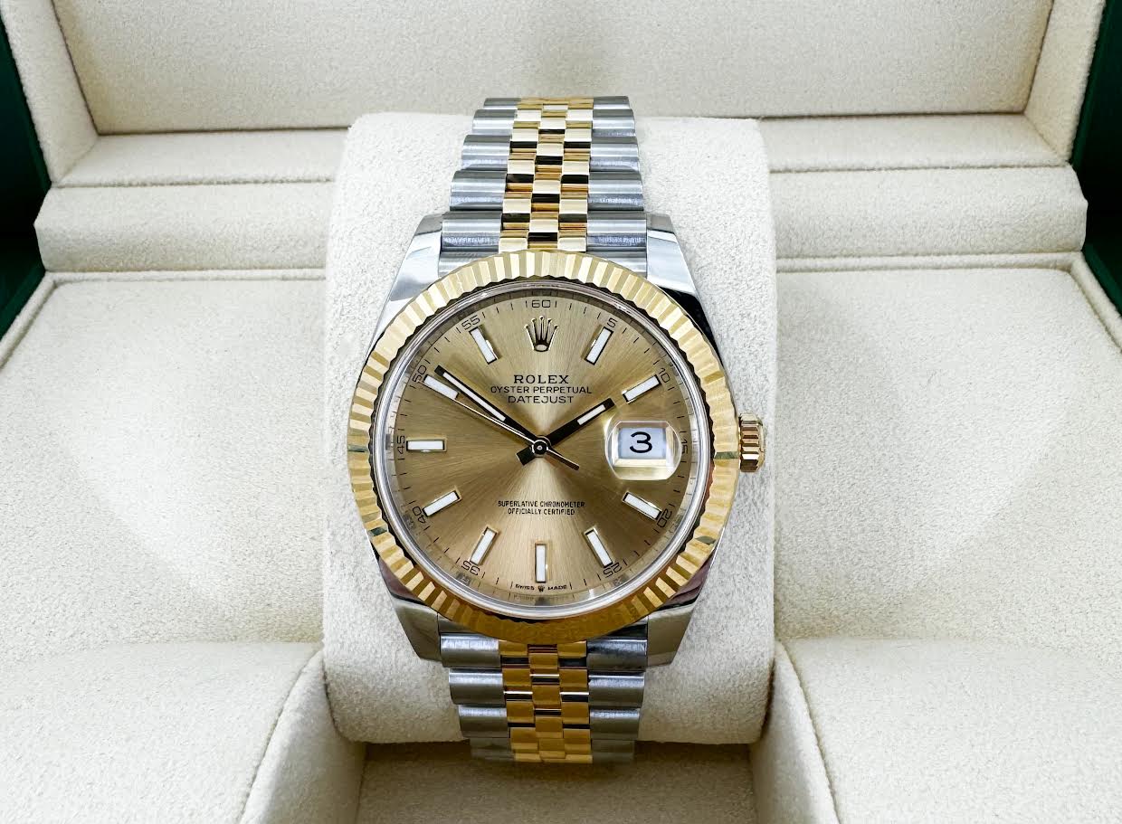 Rolex Datejust 41 Yellow Gold/Steel Champagne Index Dial Fluted Bezel Jubilee Bracelet 126333 - - Image 3