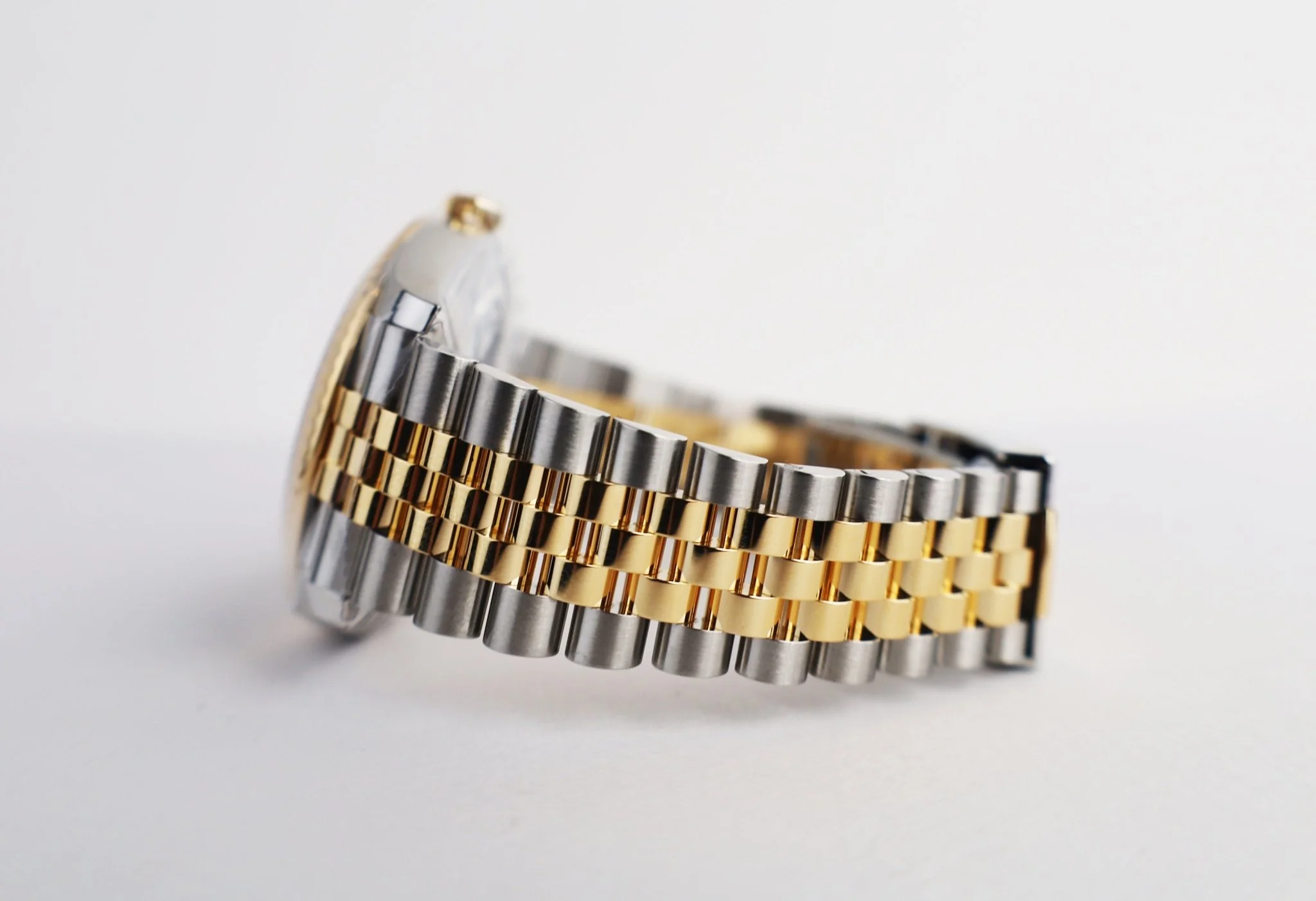 Rolex Datejust 41 Yellow Gold/Steel Slate Roman Dial Fluted Bezel Jubilee Bracelet 126333 - - Image 6