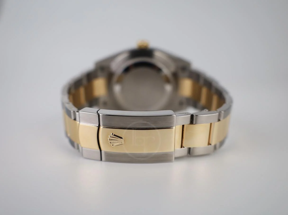 Rolex Datejust 41 Yellow Gold/Steel White Mother of Pearl Diamond Dial Fluted Bezel Oyster Bracelet 126333 - - Image 10
