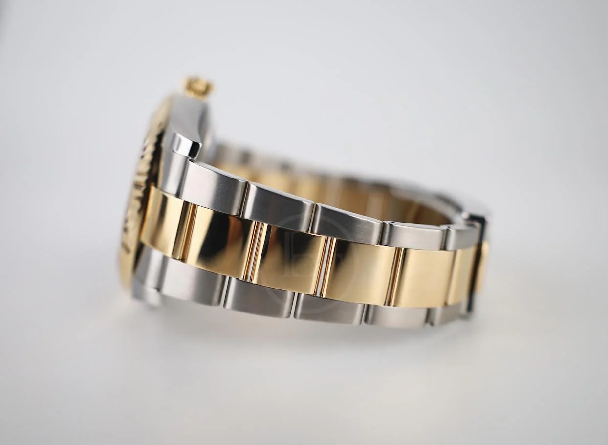 Rolex Datejust 41 Yellow Gold/Steel White Mother of Pearl Diamond Dial Fluted Bezel Oyster Bracelet 126333 - - Image 7