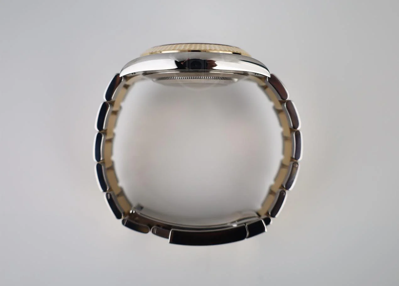 Rolex Datejust 41 Yellow Gold/Steel White Mother of Pearl Diamond Dial Fluted Bezel Oyster Bracelet 126333 - - Image 9