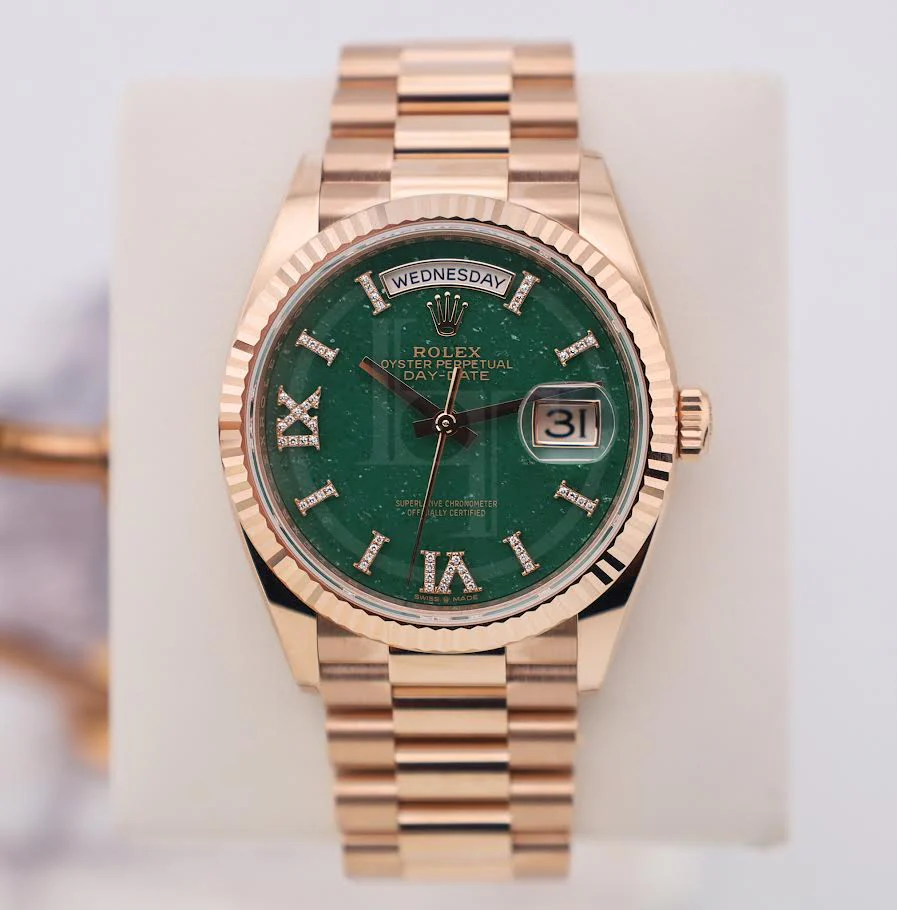 Rolex Day-Date 36 mm President Rose Gold Green Aventurine Diamond Dial Fluted Bezel - 128235 - Image 2