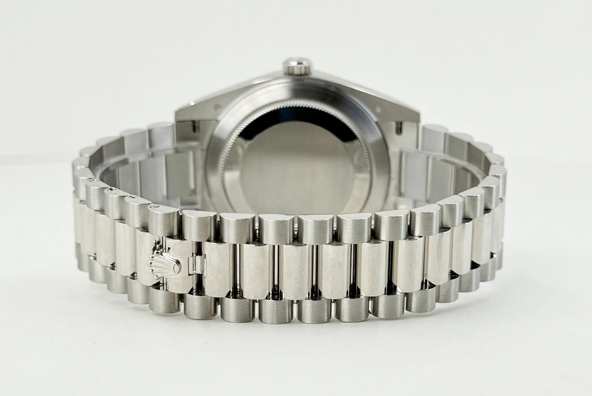 Rolex Day-Date 40 Platinum Ice Blue Quadrant Roman Dial Roman Dial & Smooth Bezel President Bracelet 228206 - - Image 10