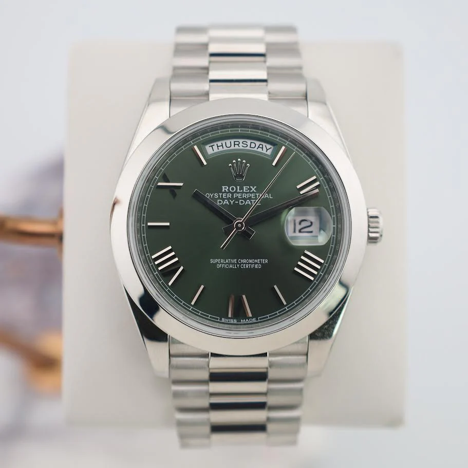 Rolex Day-Date 40 Platinum Olive Green Roman Dial & Smooth Bezel President Bracelet 228206 - - Image 2