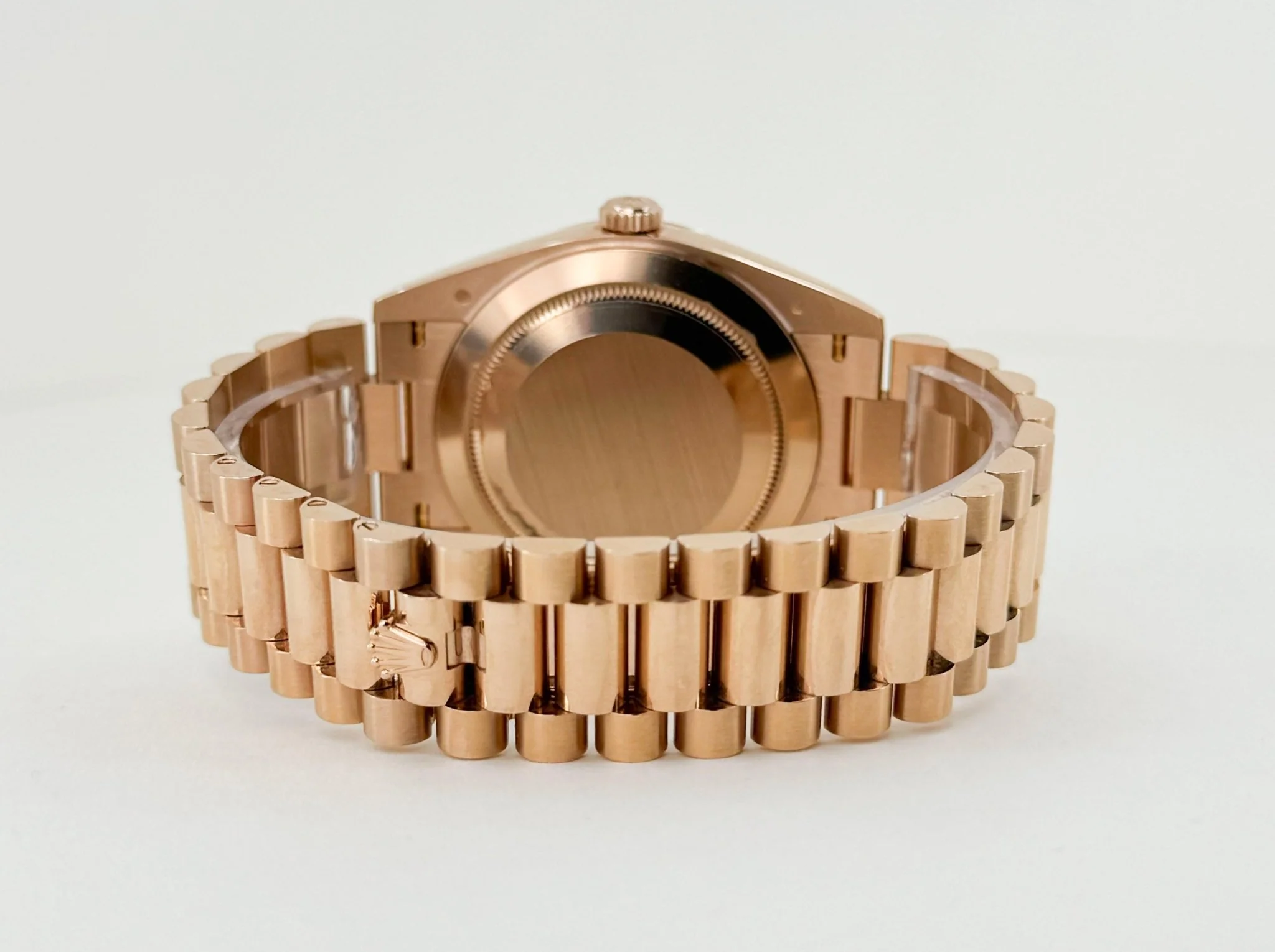 Rolex Day-Date 40 Rose Gold Chocolate Roman Dial & Fluted Bezel President Bracelet 228235 - - Image 10