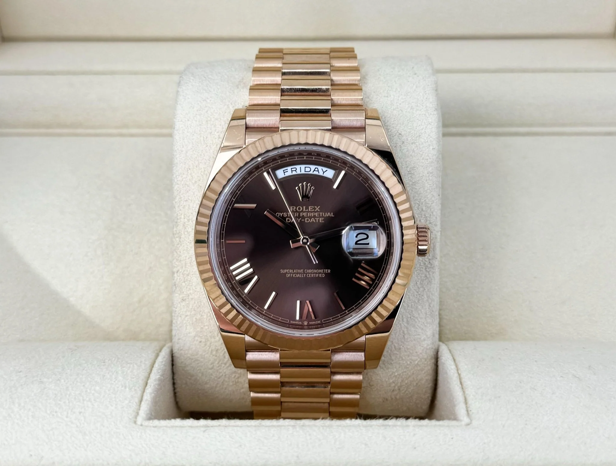 Rolex Day-Date 40 Rose Gold Chocolate Roman Dial & Fluted Bezel President Bracelet 228235 - - Image 3