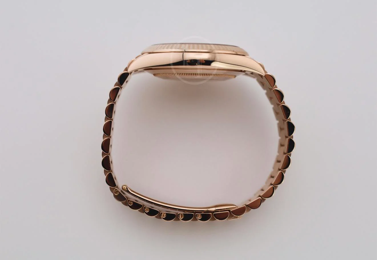 Rolex Day-Date 40 Rose Gold Olive Green Roman Dial & Fluted Bezel President Bracelet 228235 - - Image 9