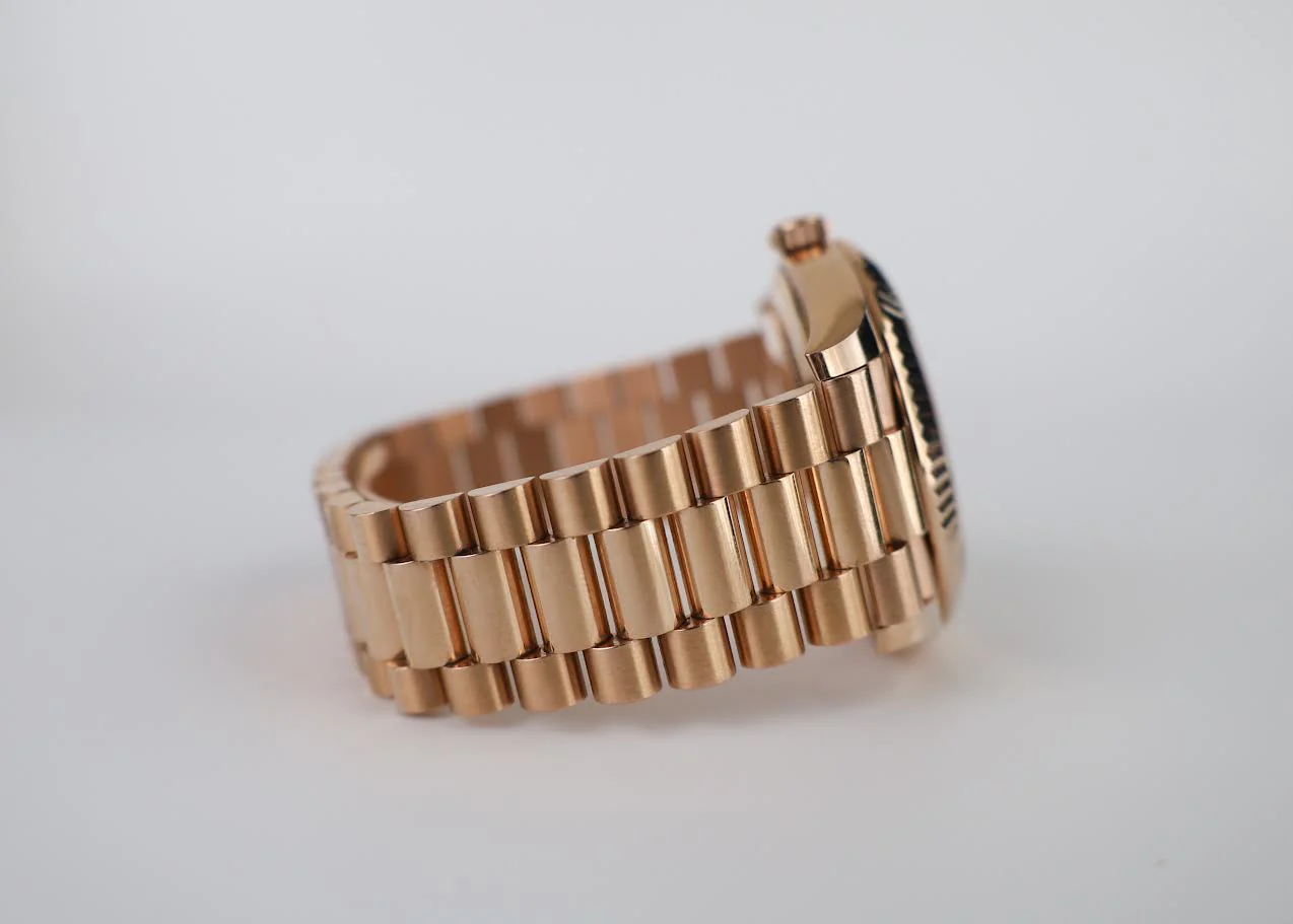 Rolex Day-Date 40 Rose Gold Sundust Diamond Dial & Fluted Bezel President Bracelet 228235 - - Image 6