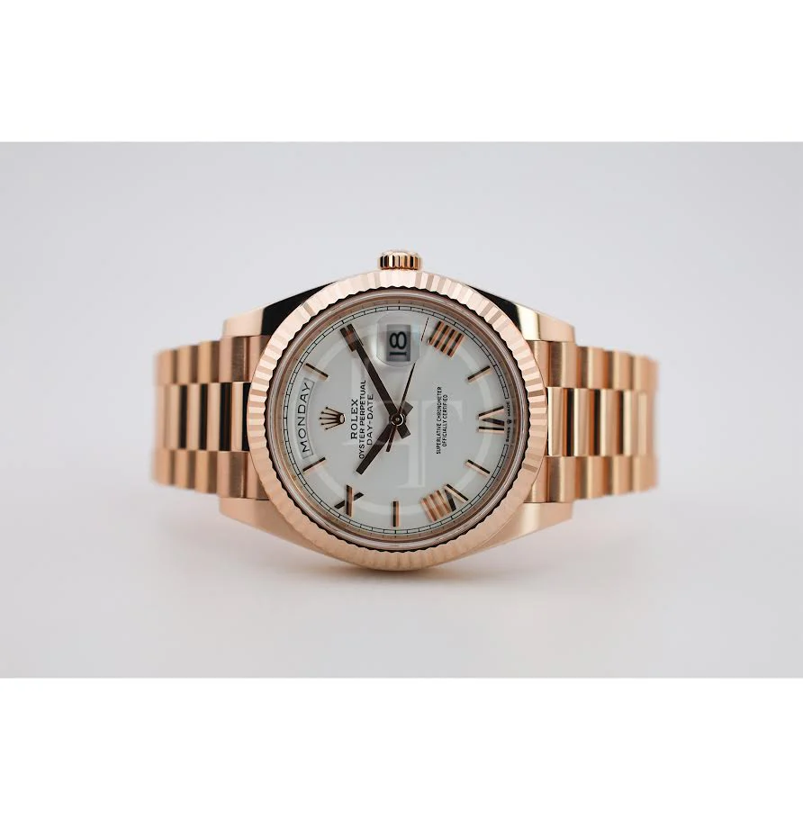 Rolex Day-Date 40 Rose Gold White Roman Dial & Fluted Bezel President Bracelet 228235 - - Image 5