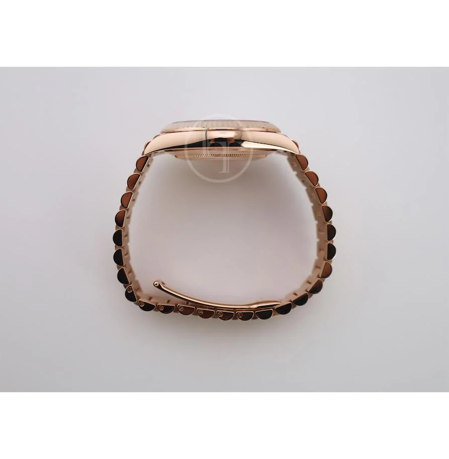 Rolex Day-Date 40 Rose Gold White Roman Dial & Fluted Bezel President Bracelet 228235 - - Image 9