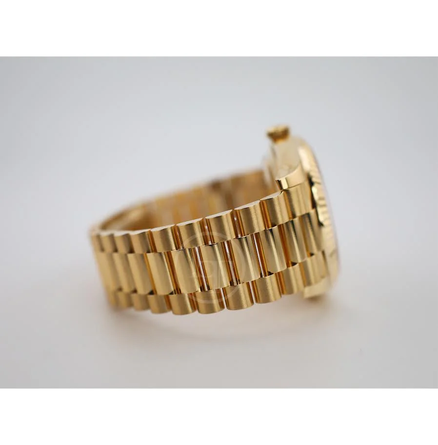 Rolex Day-Date 40 Yellow Gold Champagne Roman Dial & Fluted Bezel President Bracelet 228238 - - Image 6