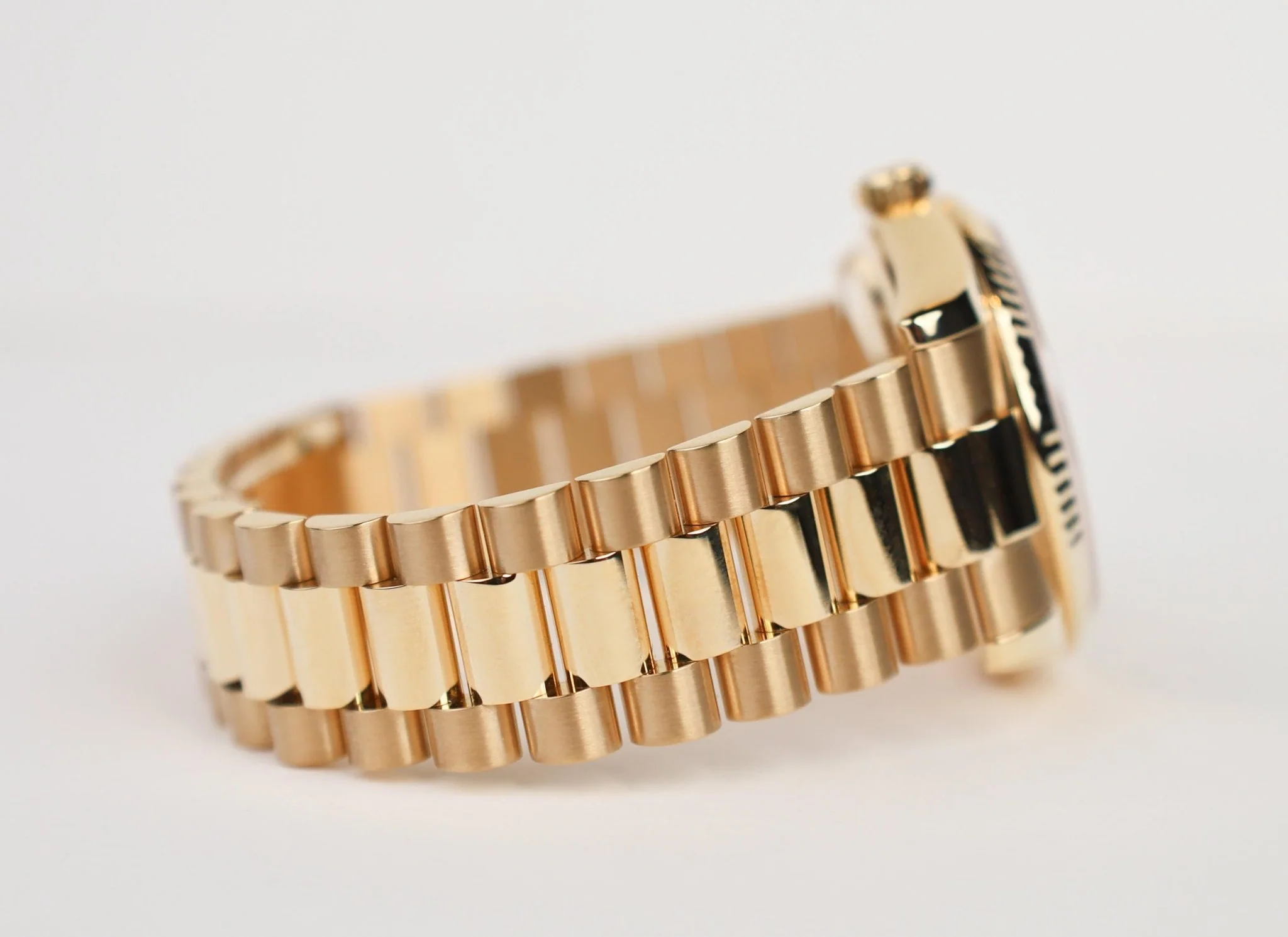 Rolex Day-Date 40 Yellow Gold Watch - Fluted Bezel - Green Roman Dial - President Bracelet - 228238 grrp - Image 5