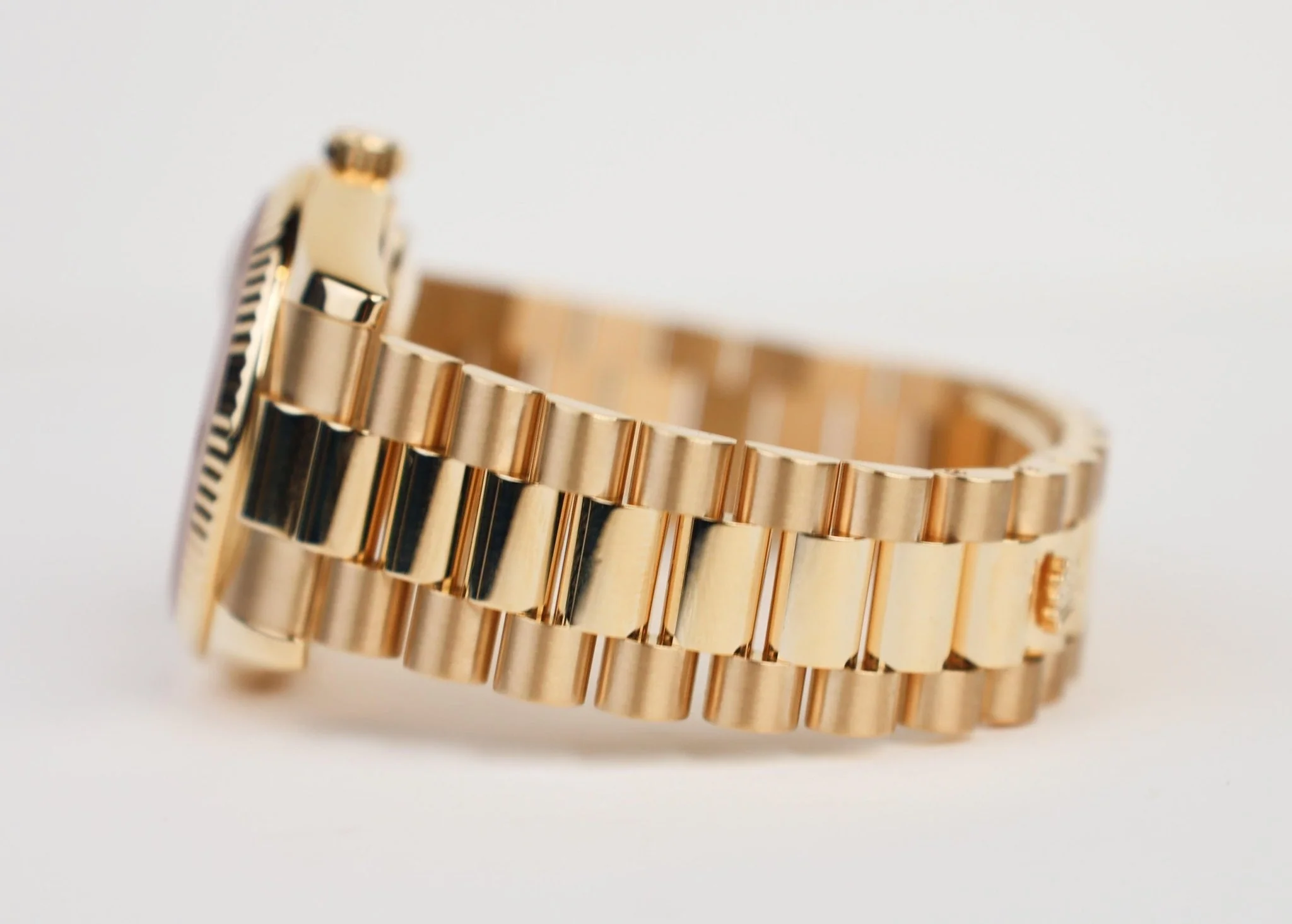 Rolex Day-Date 40 Yellow Gold Watch - Fluted Bezel - Green Roman Dial - President Bracelet - 228238 grrp - Image 6