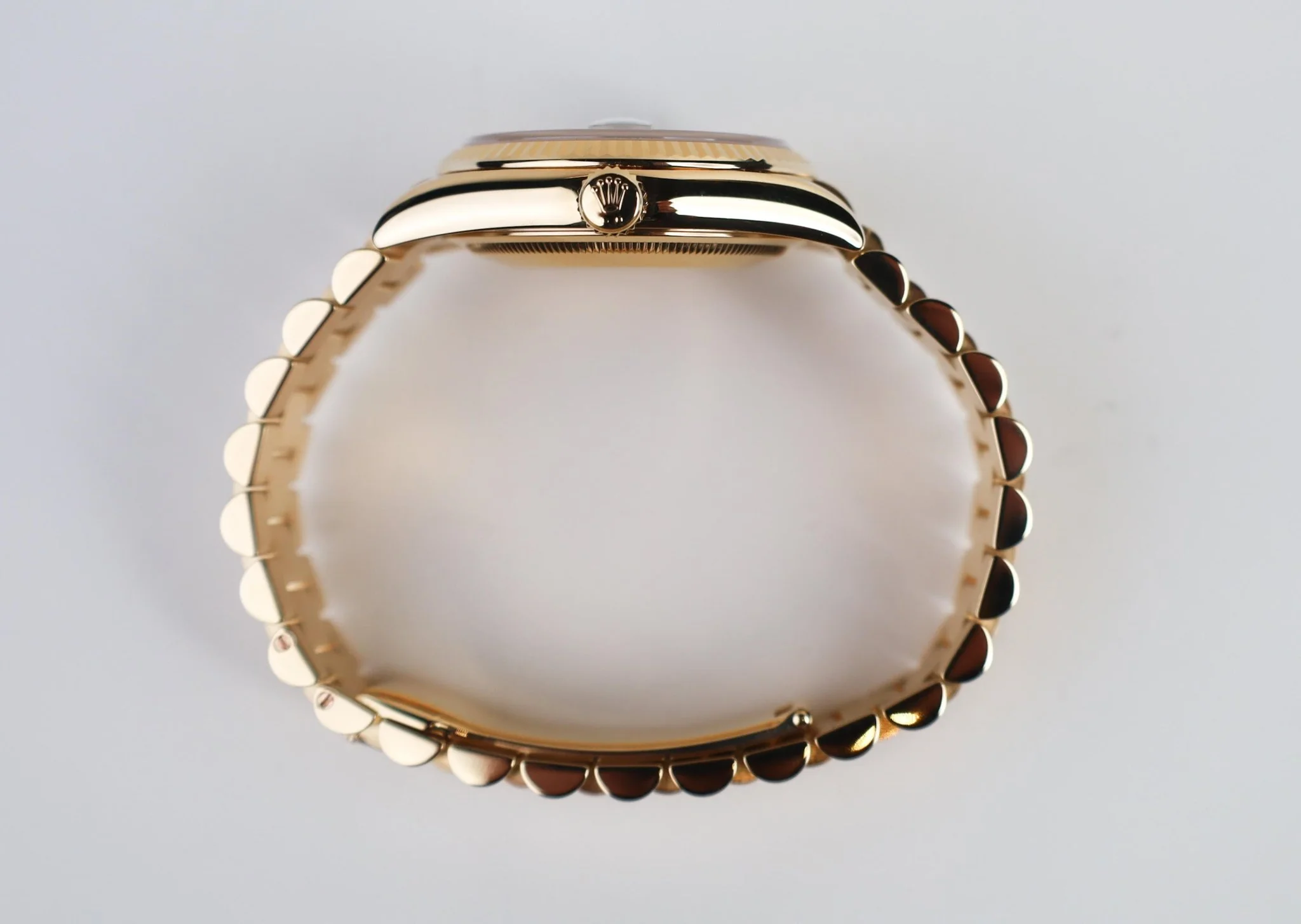 Rolex Day-Date 40 Yellow Gold Watch - Fluted Bezel - Green Roman Dial - President Bracelet - 228238 grrp - Image 7