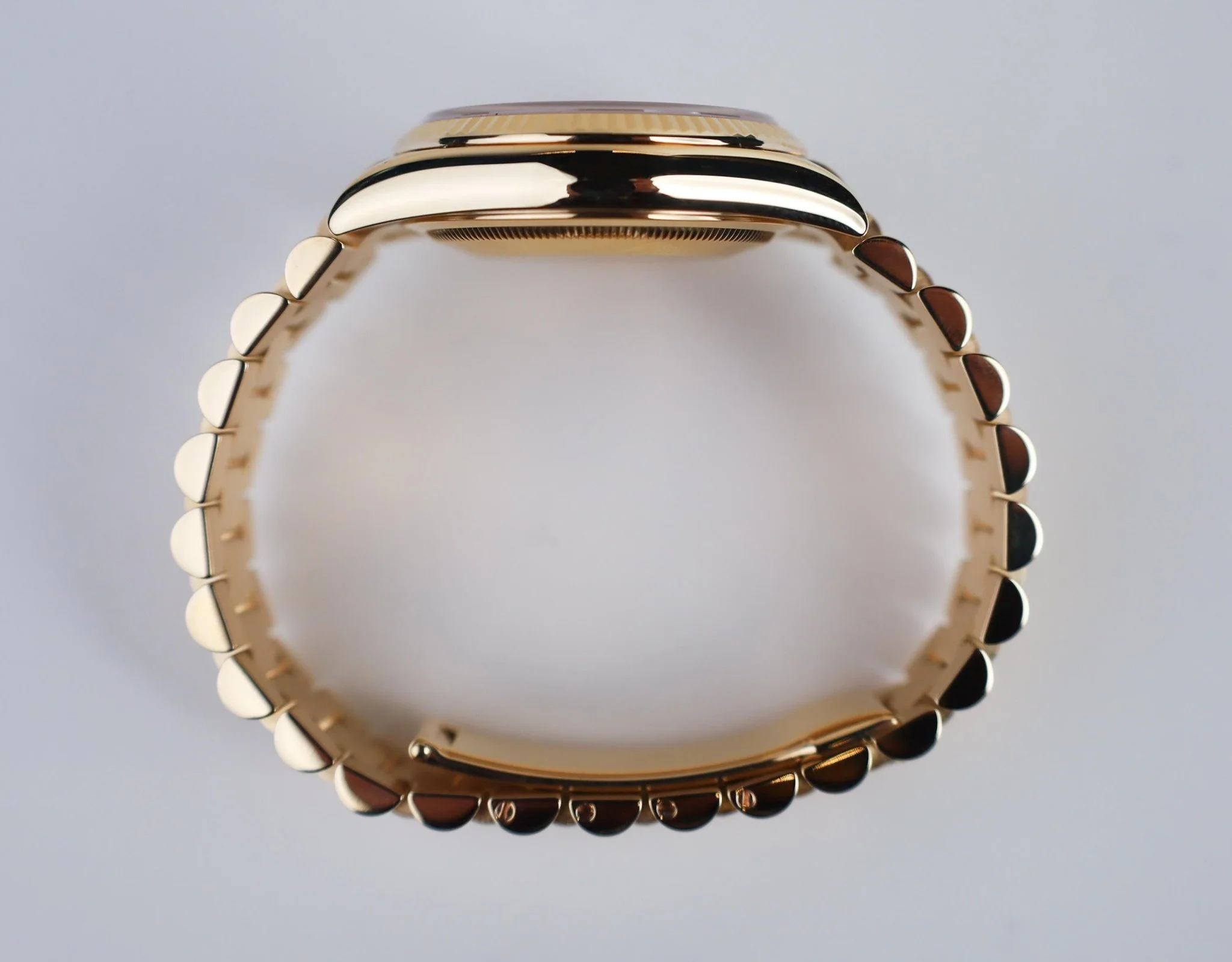 Rolex Day-Date 40 Yellow Gold Watch - Fluted Bezel - Green Roman Dial - President Bracelet - 228238 grrp - Image 8