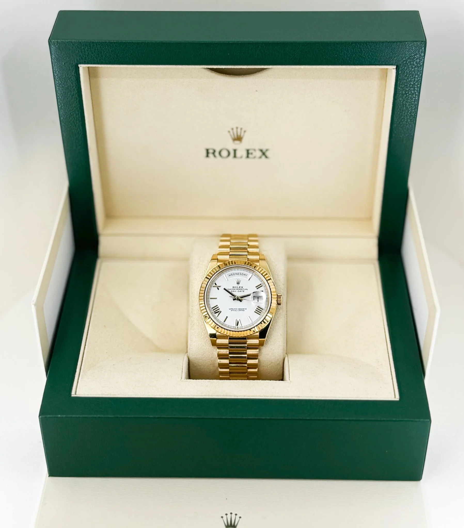 Rolex Day-Date 40 Yellow Gold White Roman Dial & Fluted Bezel President Bracelet 228238 - - Image 4