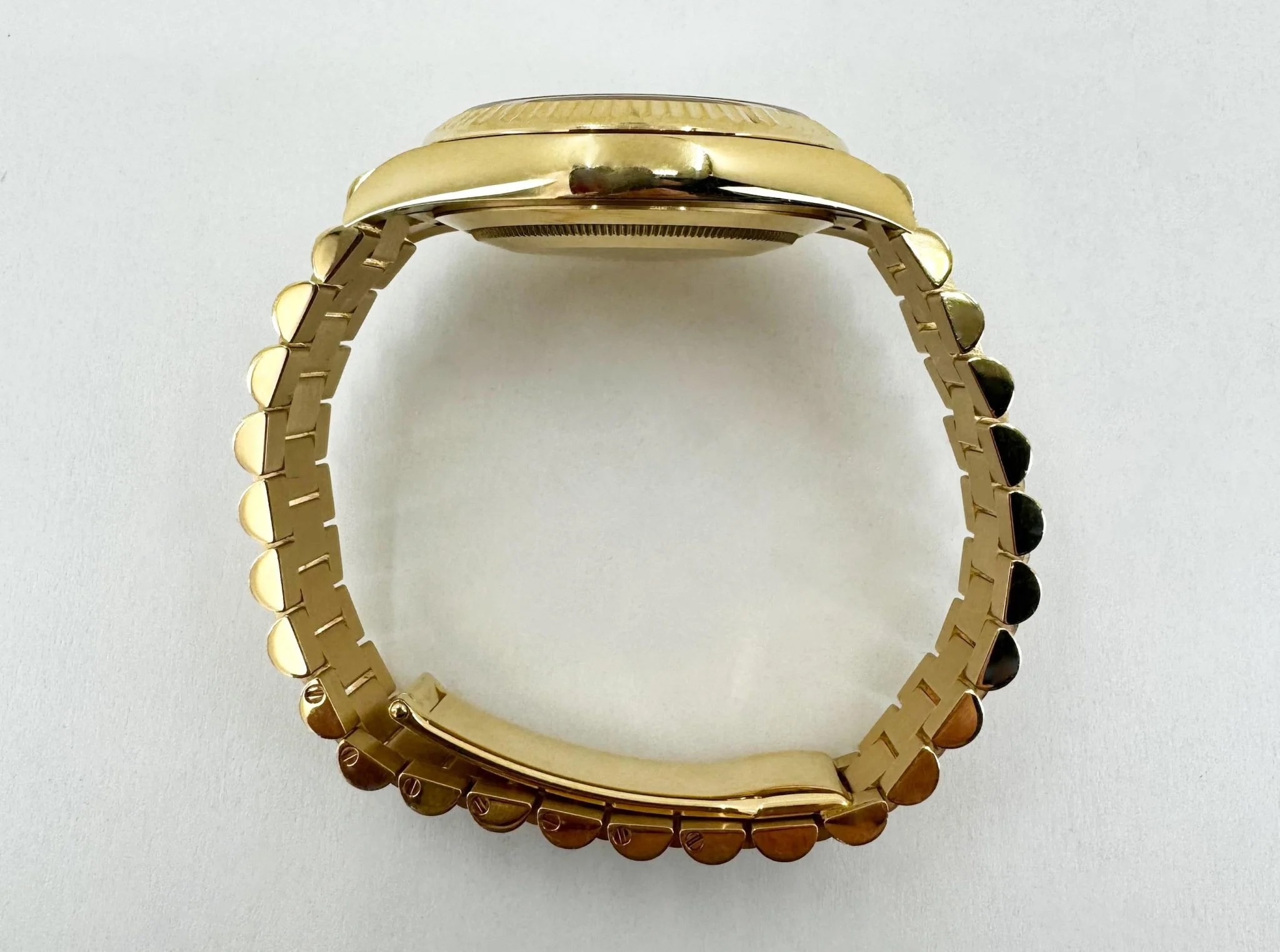 Rolex Day-Date 40 Yellow Gold White Roman Dial & Fluted Bezel President Bracelet 228238 - - Image 8