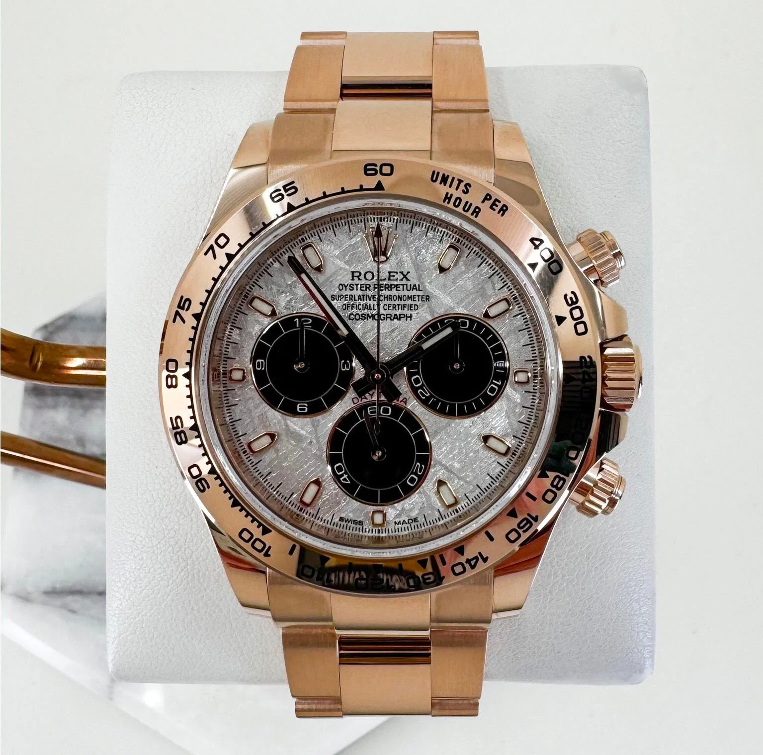 Rolex Daytona Rose Gold Meteorite and Black Subdials Dial Index Dial Gold Bezel Oyster Bracelet 116505 - Image 2
